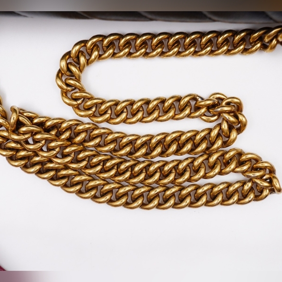 ❌️❌️SOLD❌️❌️AU21❤️ GUCCI Matelasse Diagonal Torchon GG Marmont Shoulder Bag - Picture 8 of 14